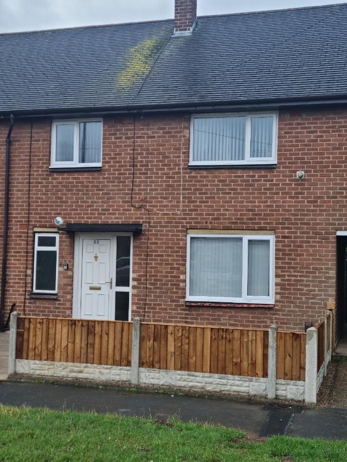 3 Bedroom House-Ellesmere Port Kültér fotó